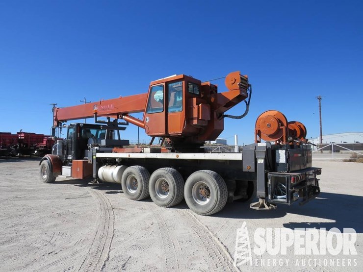 peterbilt-367-image-3