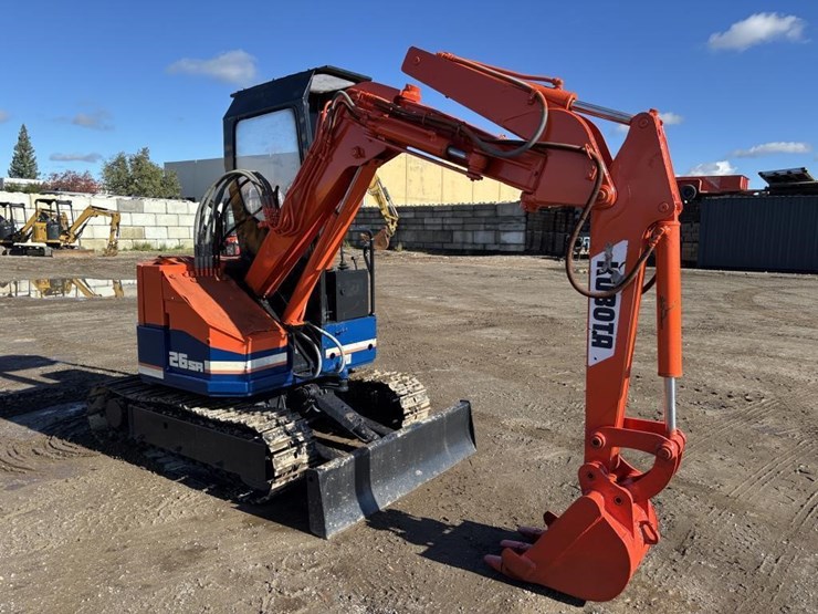 kubota-kh26sr-image-2