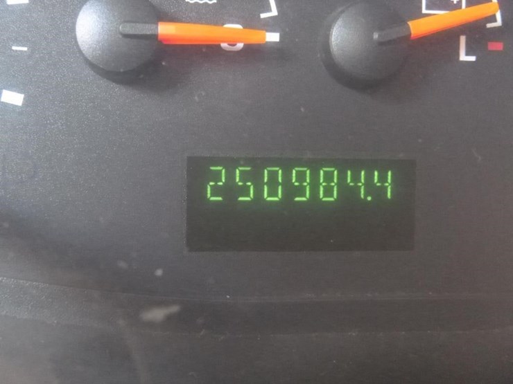 2004-ford-e450-image-10