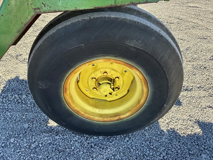 john-deere-4020-image-34