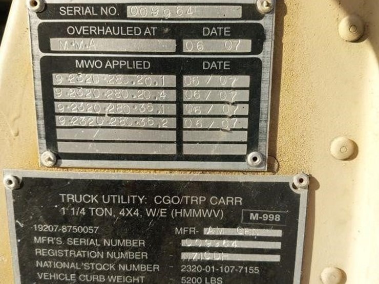 am-general-m998-image-11