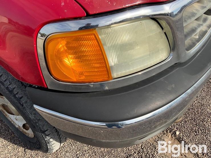 2004-ford-f150-xl-image-13