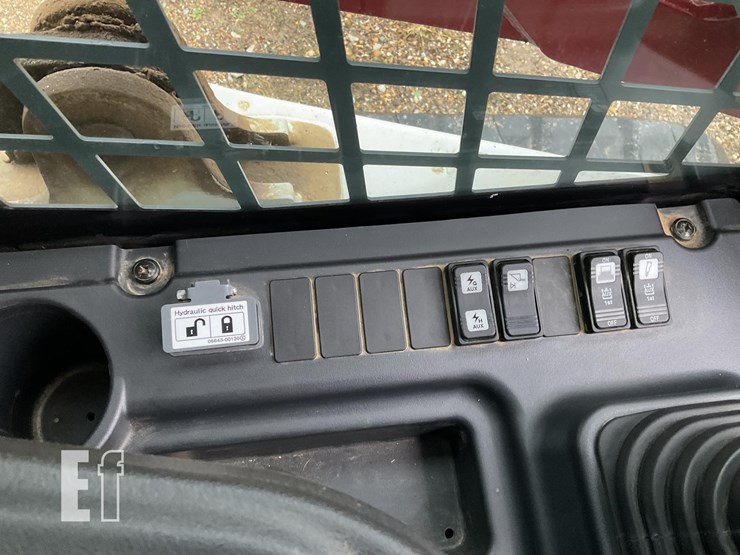 takeuchi-tl12v2-image-7