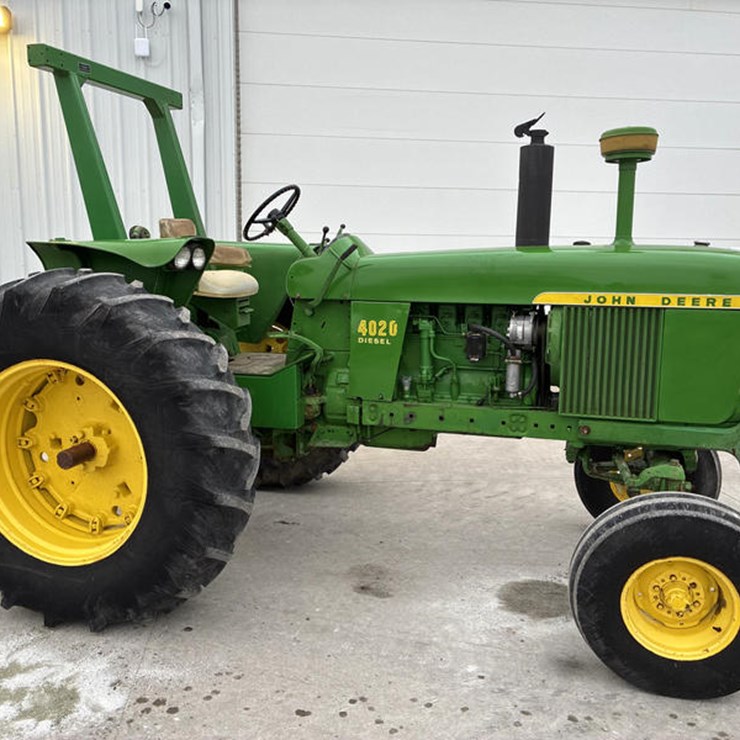 JOHN DEERE 4020