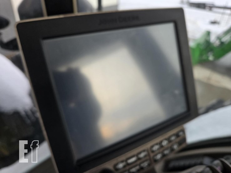 john-deere-8370r-image-22