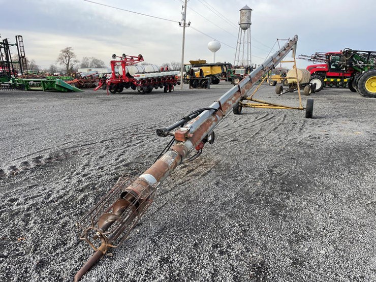 hutchinson-8x56-image-8