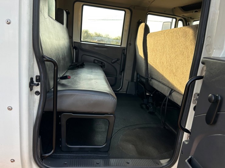 international-durastar-4300-image-10