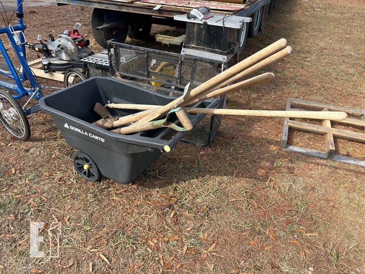 gorilla-2-wheel-cart-w/-hand-tools-image-1