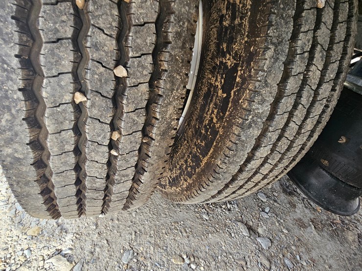 2025-landoll-440-image-47