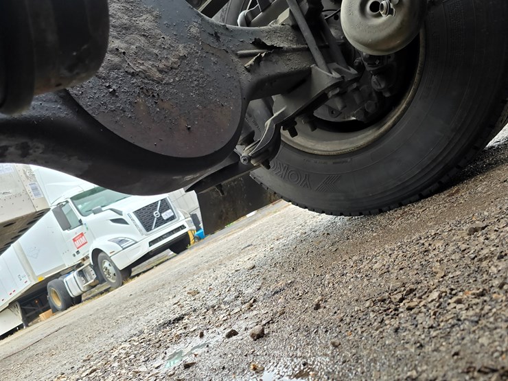 2017-peterbilt-579-image-108