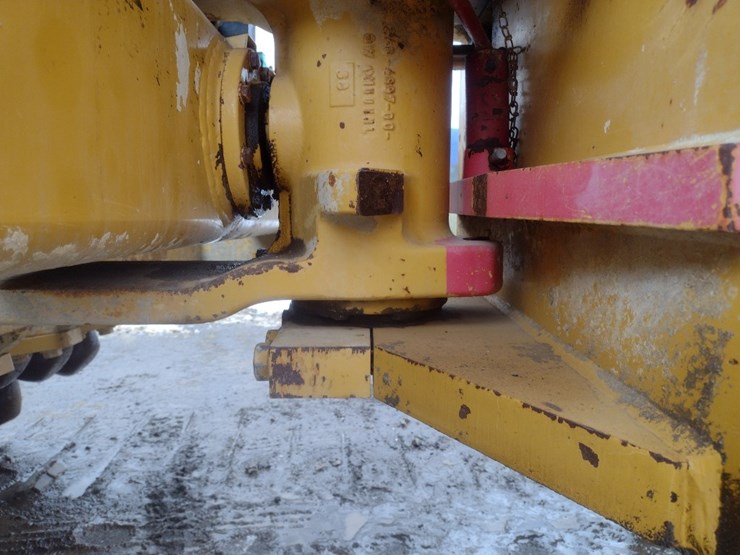 caterpillar-cp-563e-image-14