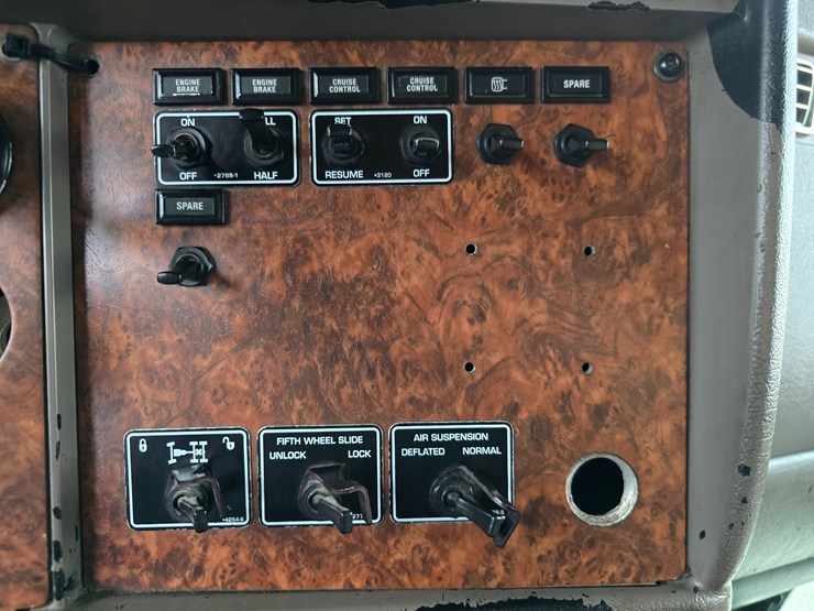 kenworth-t800-image-62