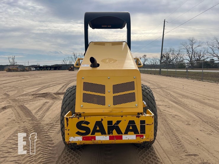 sakai-sv414d-image-3