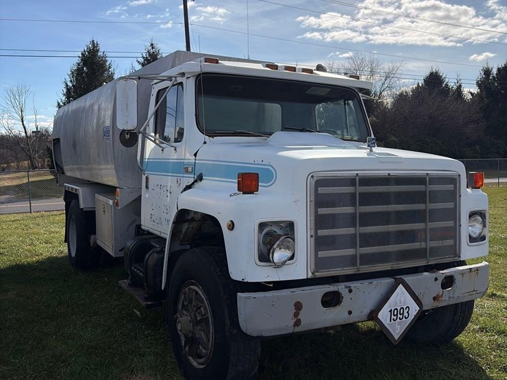 international-s1900-image-3