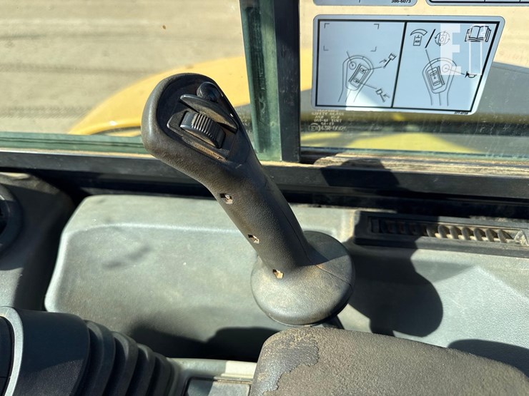 2017-caterpillar-304e2-cr-image-29