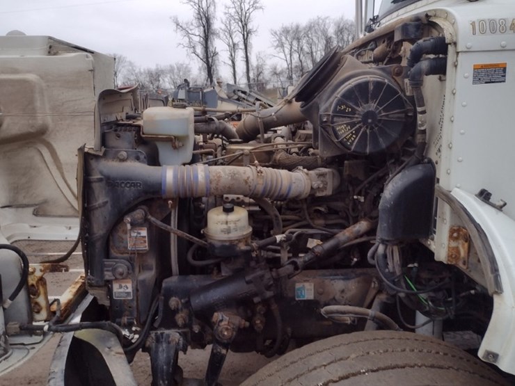 peterbilt-337-image-21