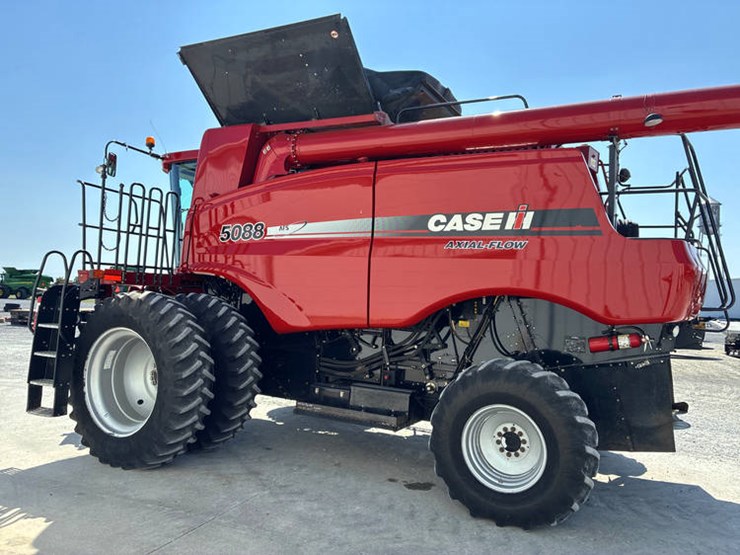 case-ih-5088-image-8