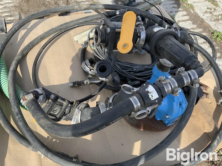 hypro-9303-hydraulic-fertilizer-pump-image-12