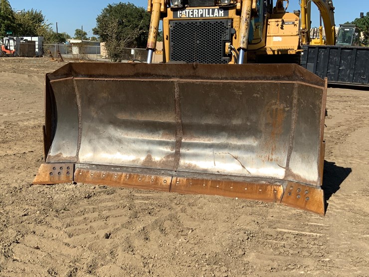 caterpillar-d6r-xl-image-12