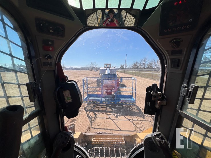 2018-caterpillar-289d-image-33