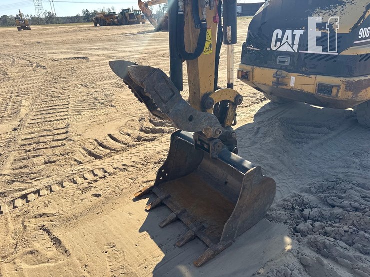 2017-caterpillar-304e2-cr-image-24