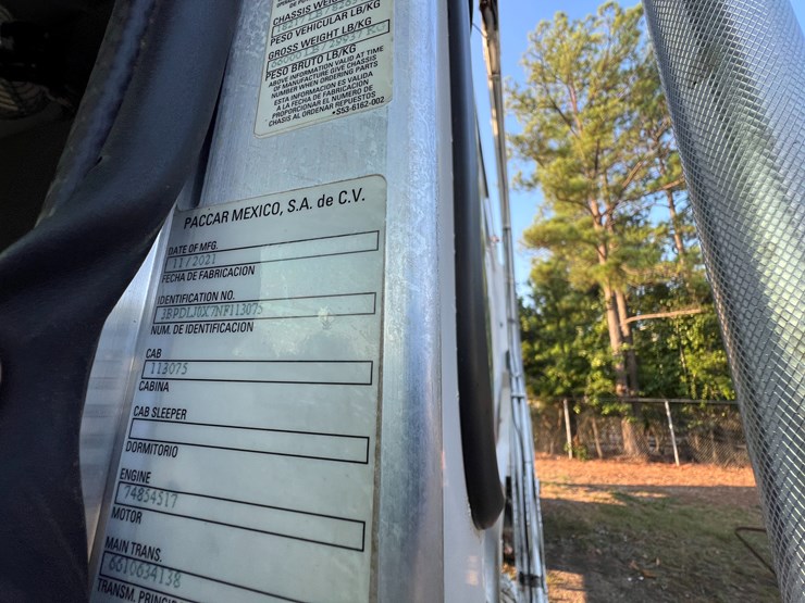 peterbilt-520-image-91