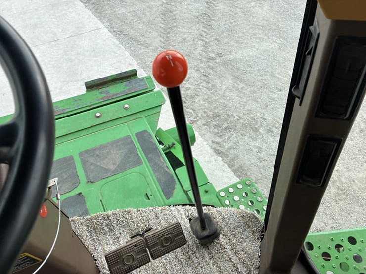 john-deere-9550-image-102