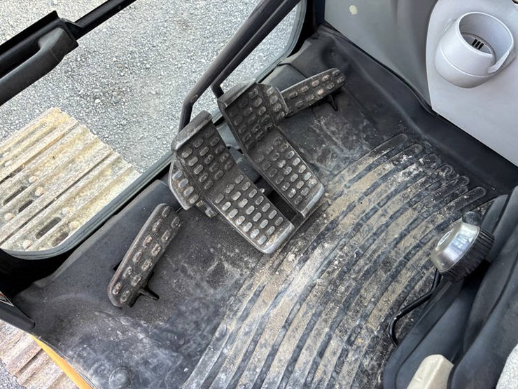 #121026-•-2021-jd-250g-lc-#1ff250gxklf611660-image-86