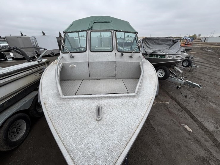 2000-unknown-trailer-image-6