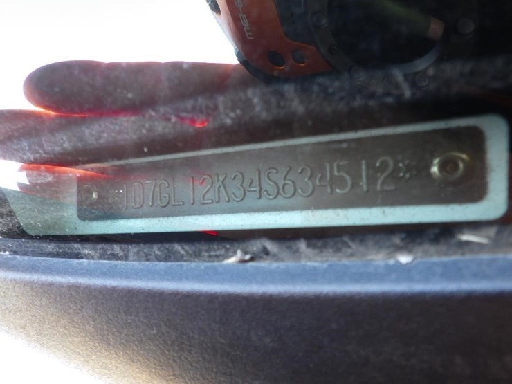 2004-dodge-dakota-image-13