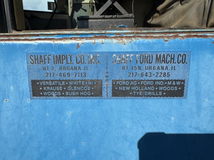 1989-ford-876-image-14