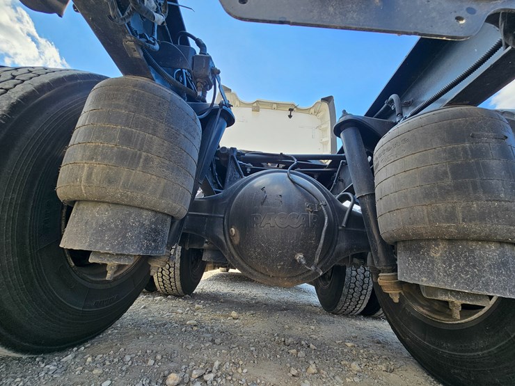 2021-kenworth-t680-image-72