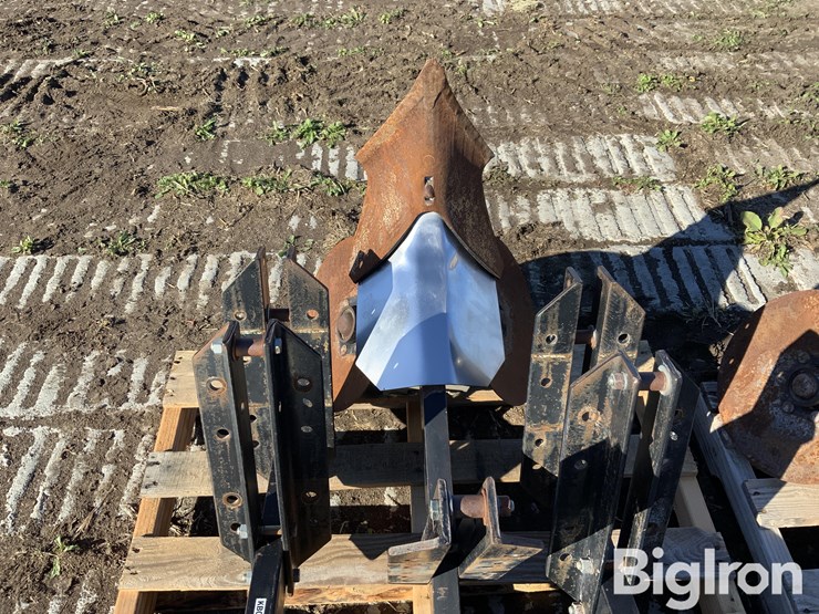 ridger-bottoms-&-shanks-image-12