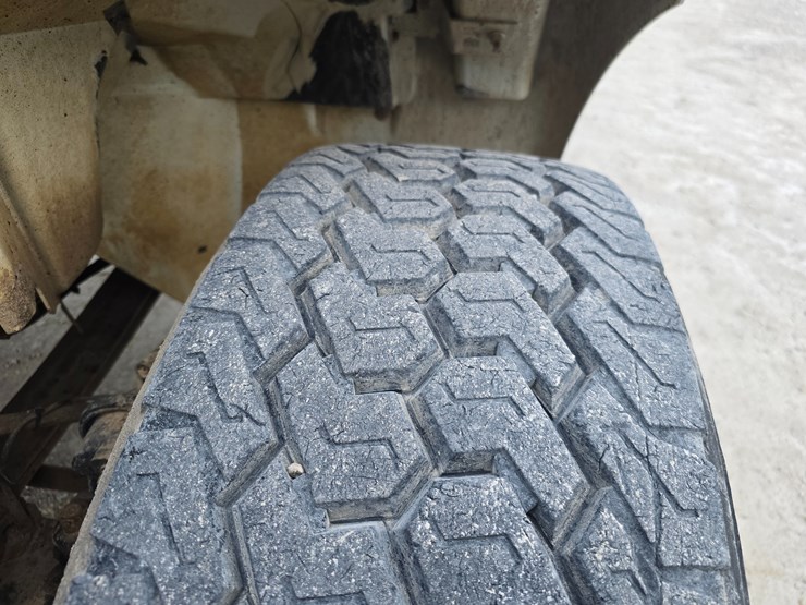 international-durastar-4300-image-24