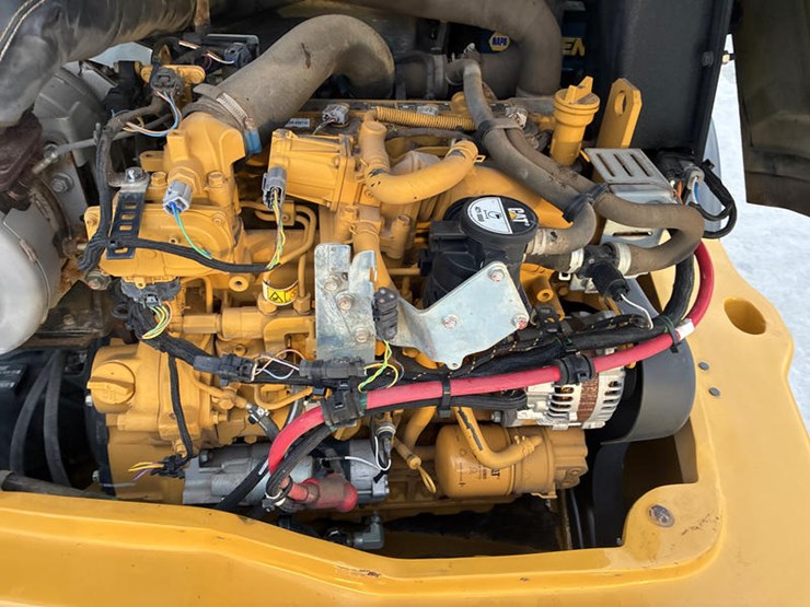 caterpillar-906m-image-51