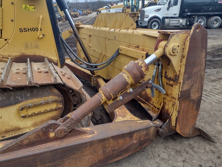 caterpillar-d7e-lgp-image-21