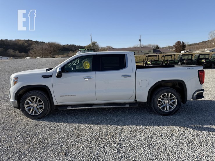 gmc-sierra-1500-slt-image-1