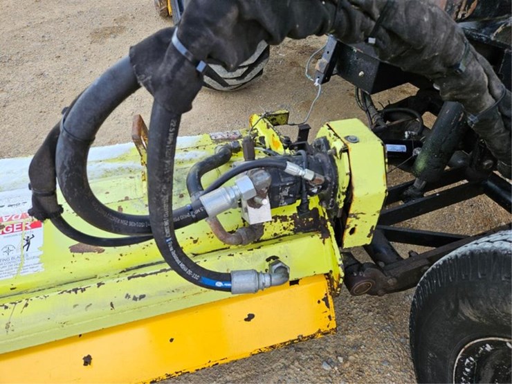 massey-ferguson-4325-image-18