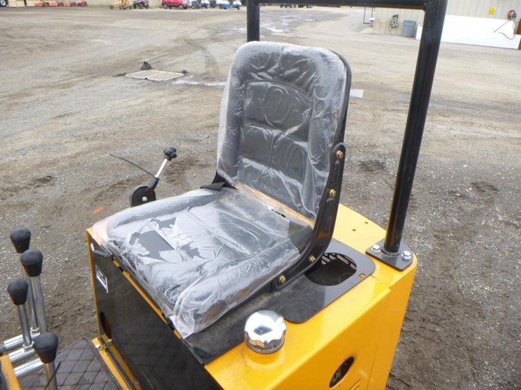 2025-vicsec-vc12-hydraulic-excavator-image-19