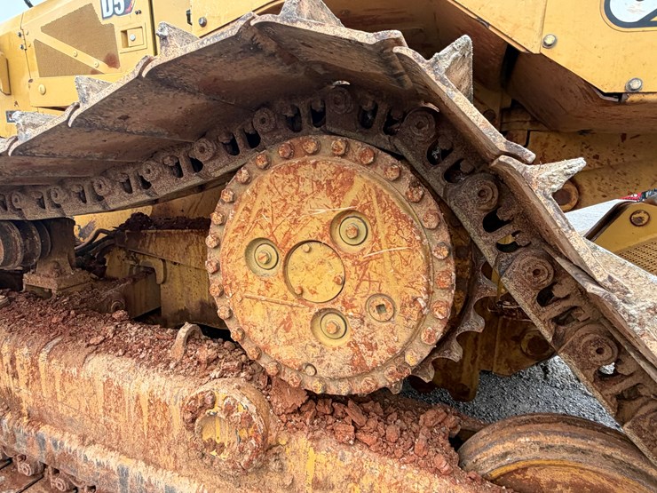 caterpillar-d5-lgp-image-7