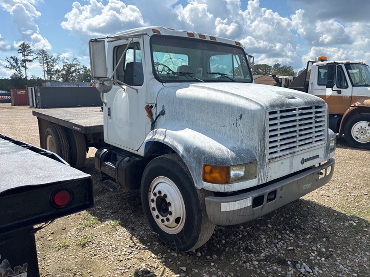 international-4700-image-2