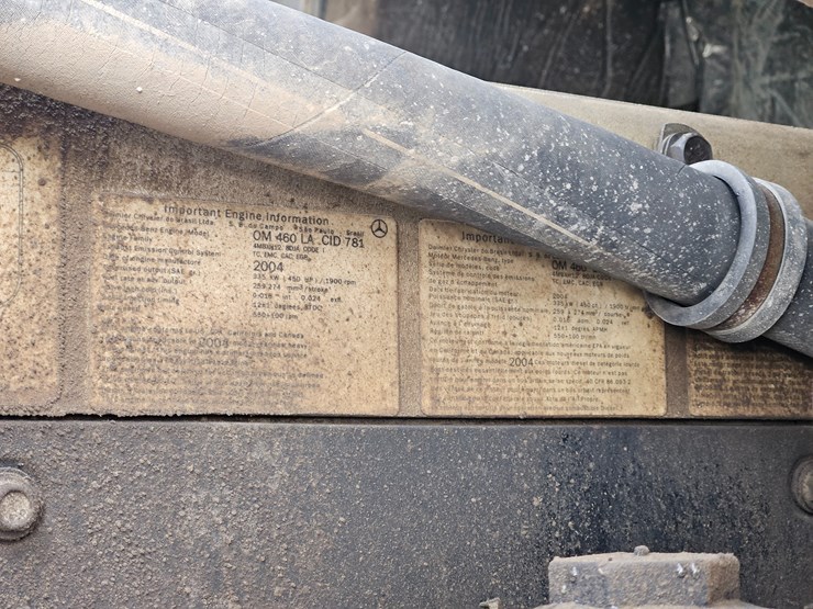 freightliner-columbia-112-image-53