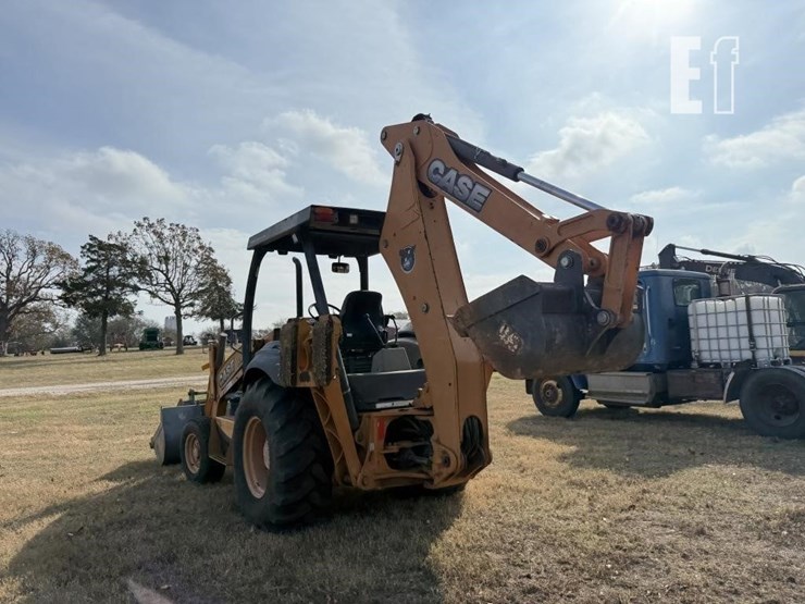 2014-case-580n-image-7