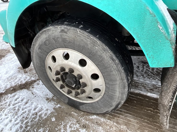 2009-kenworth-t800-image-17