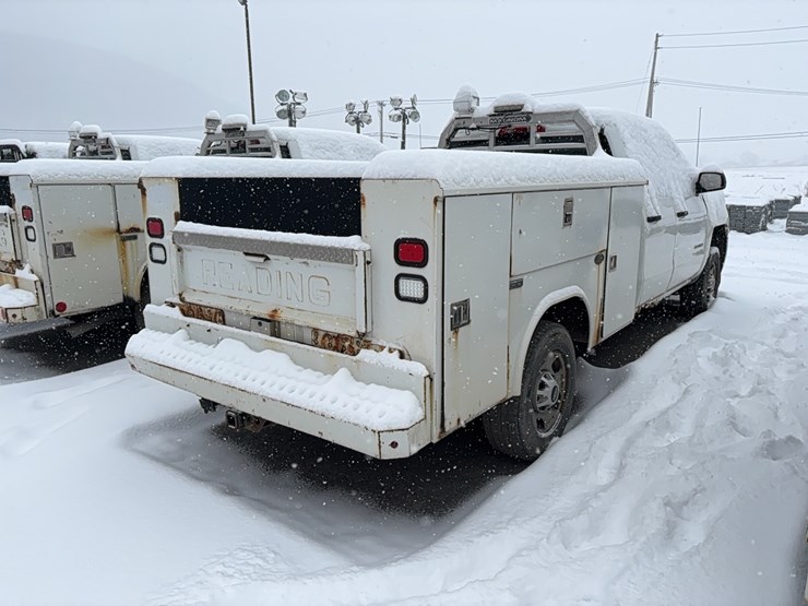 2016-chevrolet-2500hd-image-5