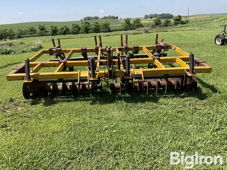 landoll-soil-master-disk-ripper-image-2