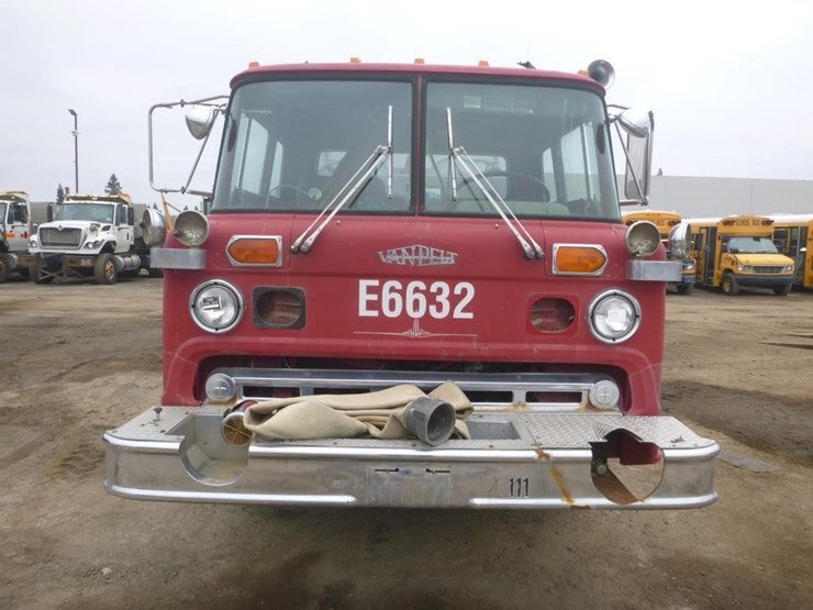 1984-ford-f8000-image-8