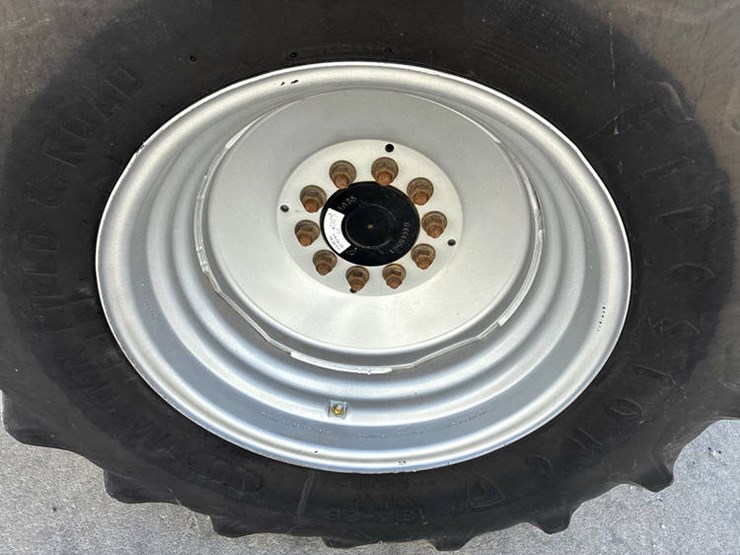 case-ih-5088-image-38