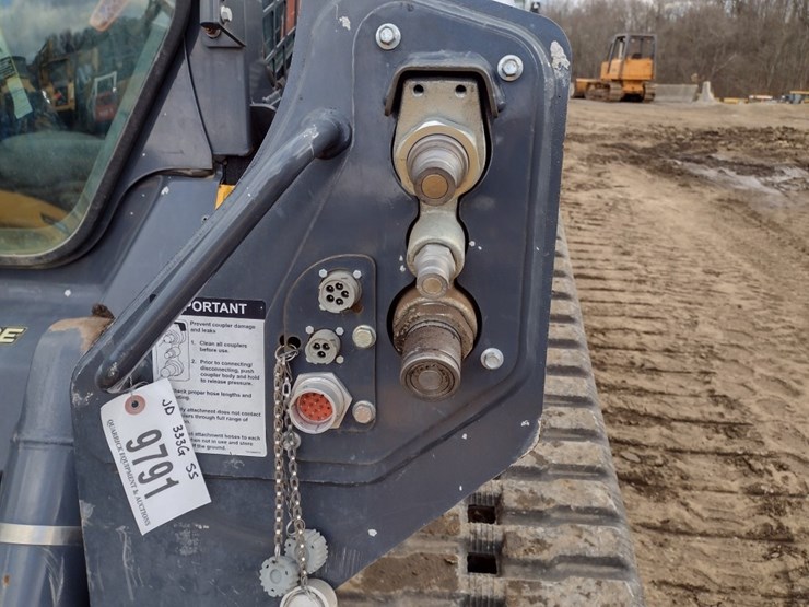 deere-333g-image-19