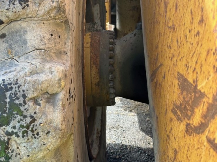 caterpillar-992c-image-25